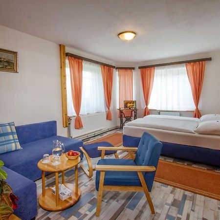 Rodinny Hotel Kaiser Desná Kültér fotó