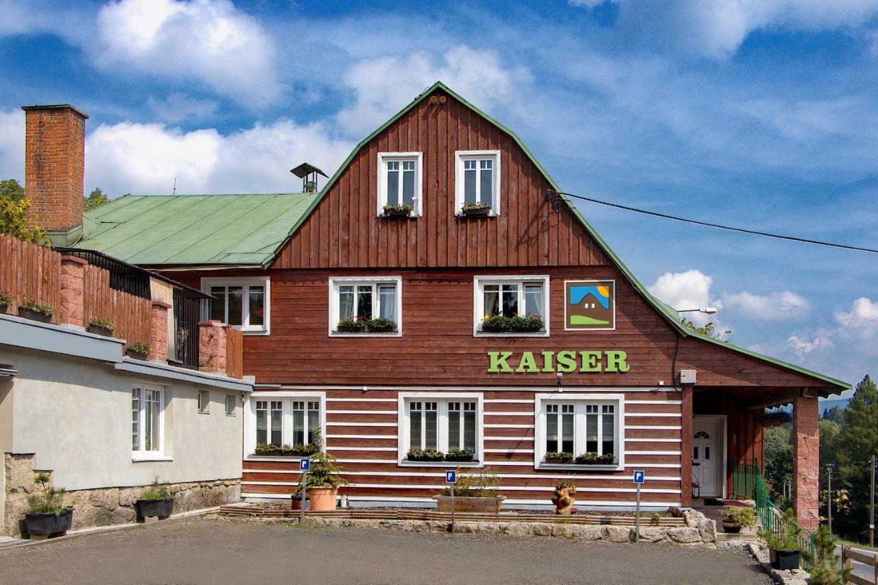 Rodinny Hotel Kaiser Desná Kültér fotó